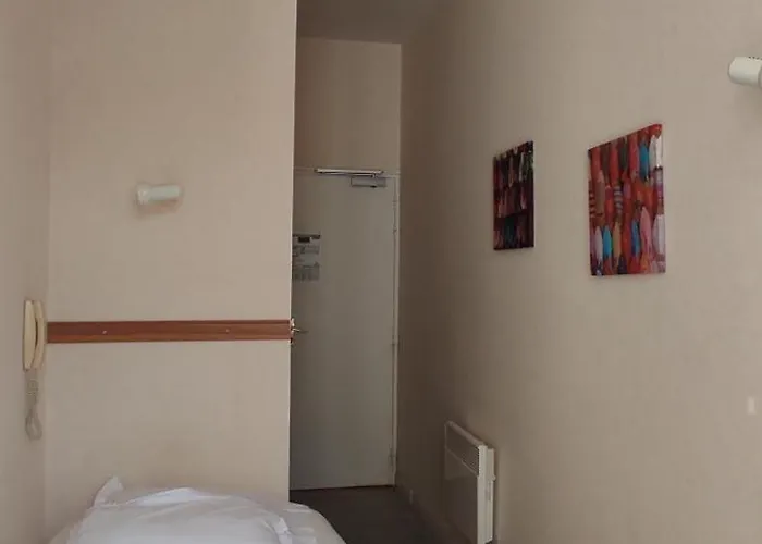 Luxembourg Отель Лурд