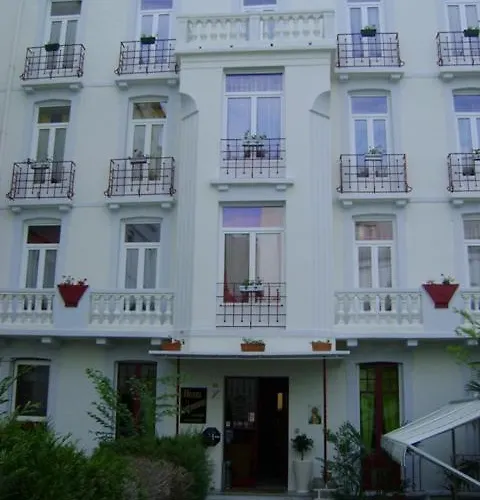 Отель Luxembourg